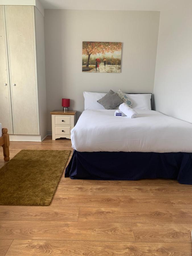 Newcastle Townhouse Apartment Galway Ngoại thất bức ảnh